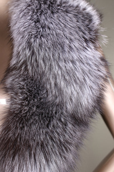 Assorted Full-Skin Fox Notch Collar